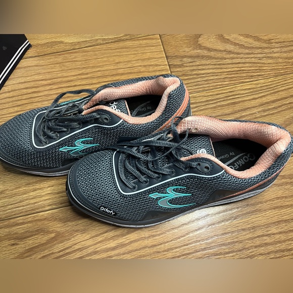 Gdefy gravity defyer shoes - Picture 1 of 3